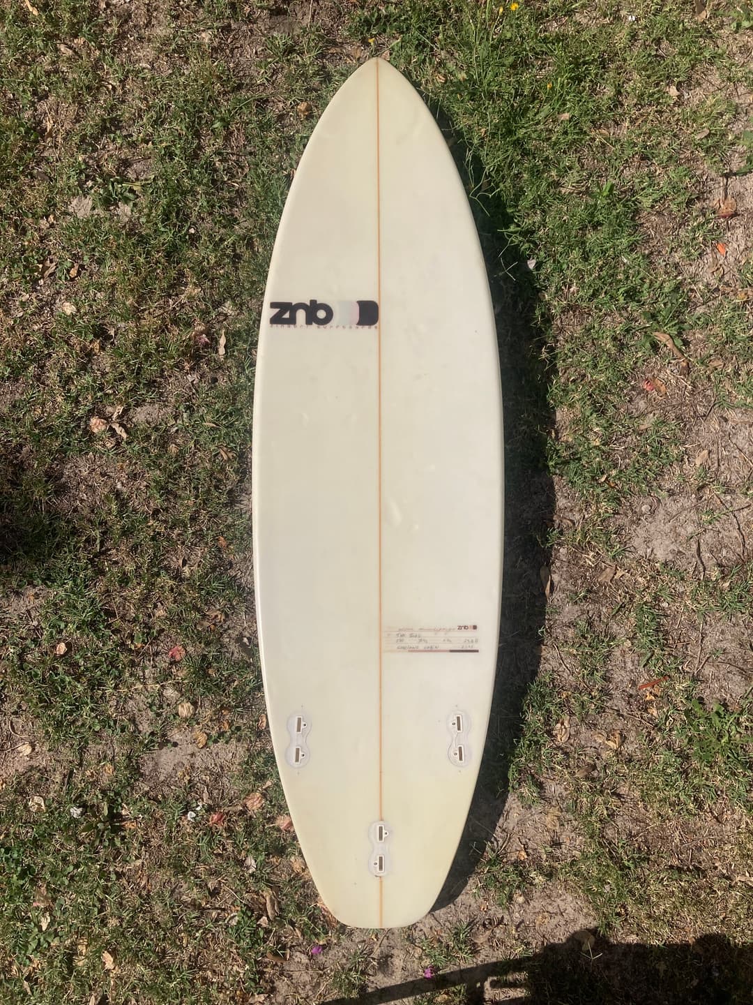 Tabla de surf con funda - no incluye leash ni quillas -