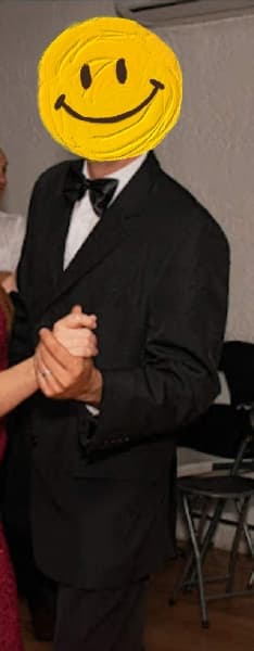 Traje L