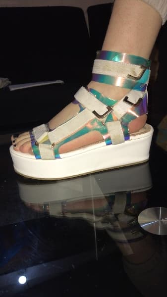Sandalia Transparente Con Flores Para Luz Led