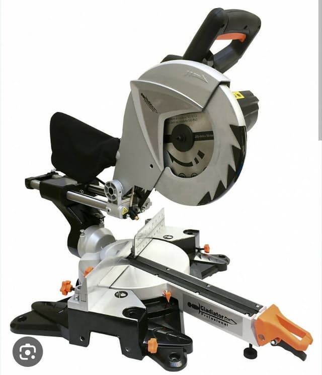 Ingletadora Para Madera Gladiator — foto 2