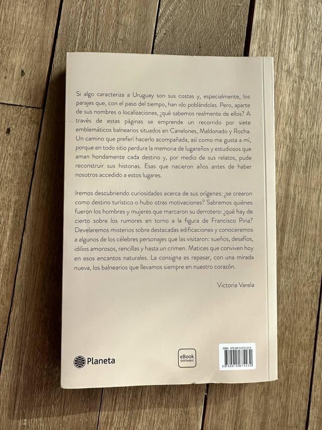 Libro Balnearios - Victoria Varela — foto 3