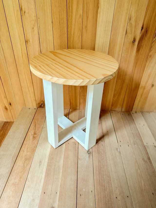 Mesa Ratona Redonda Nido En Madera — foto 4