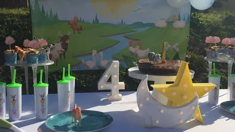 Decoracion De Granja Para Cumpleaños O Eventos